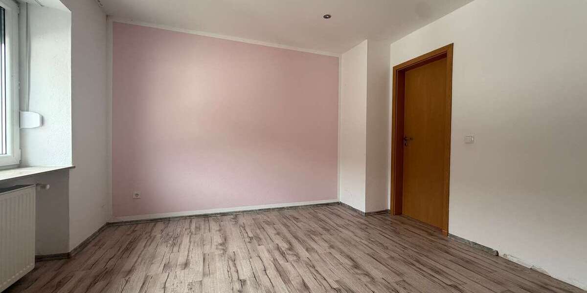 Großzügige 4-Zimmer-Wohnung mit großer Terrasse in Bexbach - Terrassenwohnung Bexbach | Angebot:27271162