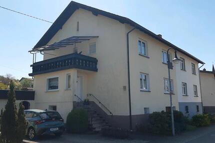 Haus Tholey - 8 Zimmer, 180 m&sup2;, 195.000&euro; | Angebot:26809477