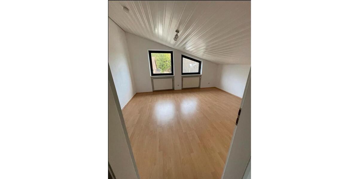 Dachgeschoßwohnung Heusweiler - 2 Zimmer, 110 m&sup2;, 203.500&euro; | Angebot:25432316