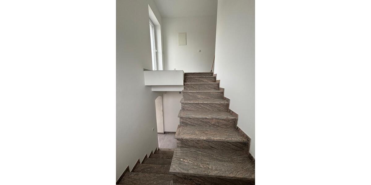 Einfamilienhaus Quierschied - 4.5 Zimmer, 119 m&sup2;, 275.000&euro; | Angebot:23382078