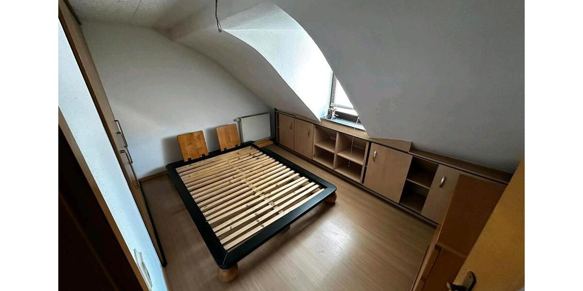 Reihenhaus Saarbrücken Eschberg - 4 Zimmer, 115 m&sup2;, 1.200&euro; | Angebot:25445834