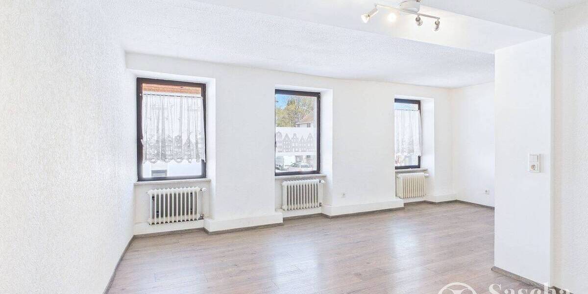 Zentrales Reihenmittelhaus mit zwei Wohneinheiten in St. Ingbert für Eigennutzer und Kapitalanleger - Reihenmittelhaus Sankt Ingbert St. Ingbert | Angebot:26247879