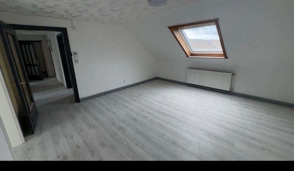 Etagenwohnung Neunkirchen - 4 Zimmer, 80 m&sup2;, 620&euro; | Angebot:25107136