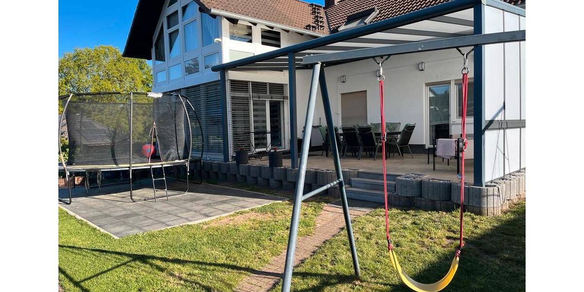 Einfamilienhaus Waldmohr - 7 Zimmer, 360 m&sup2;, 500.000&euro; | Angebot:26392750
