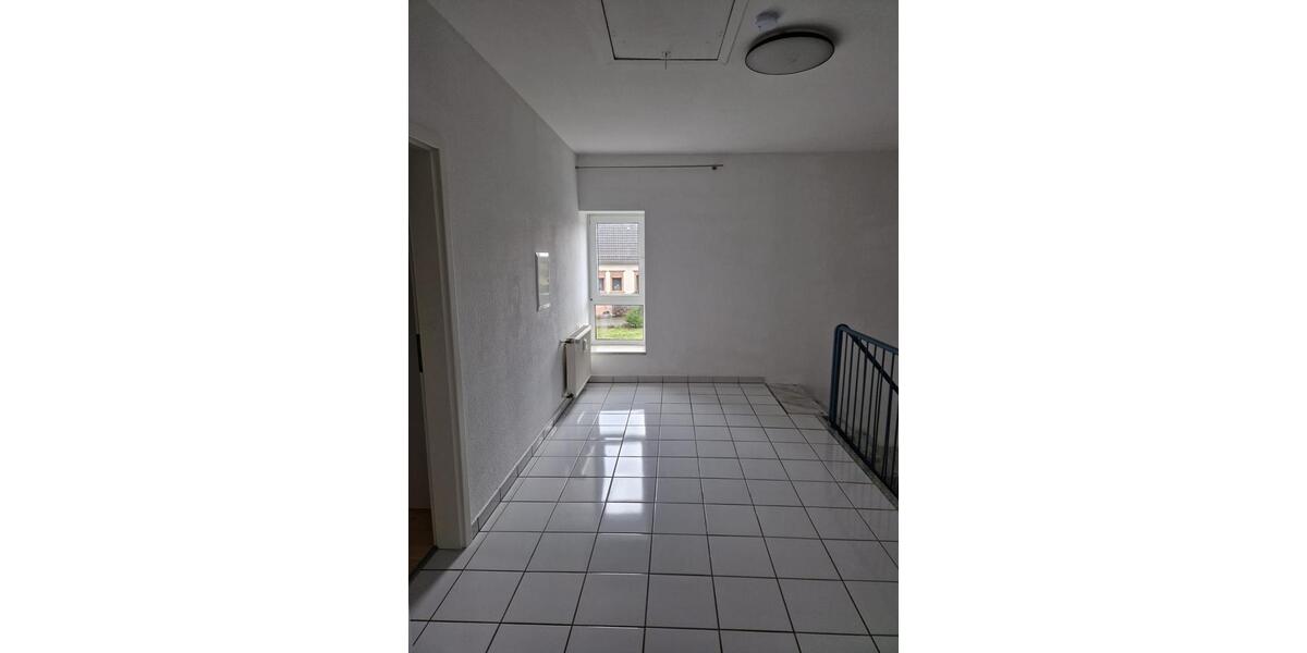 Etagenwohnung Bechhofen - 3 Zimmer, 125 m&sup2;, 1.050&euro; | Angebot:26032347