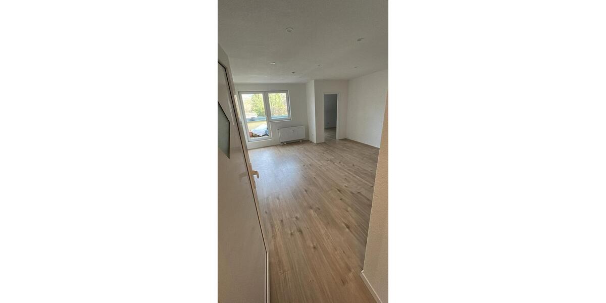 Etagenwohnung Illingen - 2 Zimmer, 39 m&sup2;, 550&euro; | Angebot:24739326