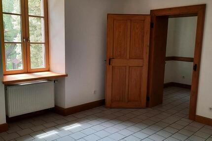 Wohnung Contwig - 2 Zimmer, 40 m&sup2;, 380&euro; | Angebot:25982053