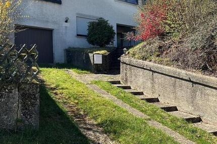 Haus Homburg - 11 Zimmer, 165 m&sup2;, 289.000&euro; | Angebot:26265842