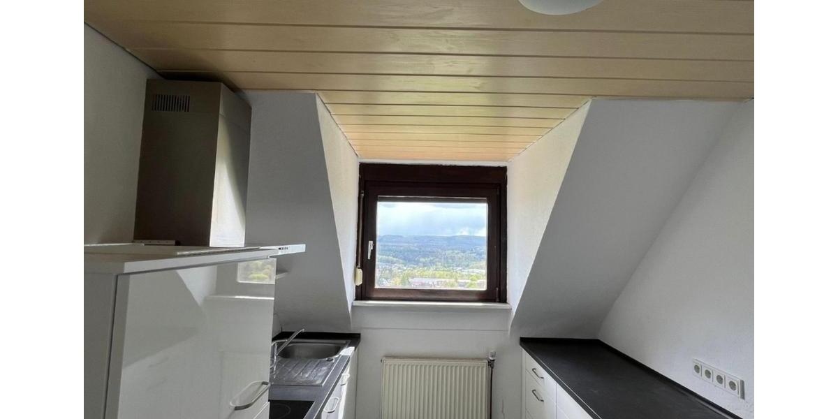 Dachgeschoßwohnung Spiesen-Elversberg Elversberg - 4 Zimmer, 100 m&sup2;, 790&euro; | Angebot:25539823