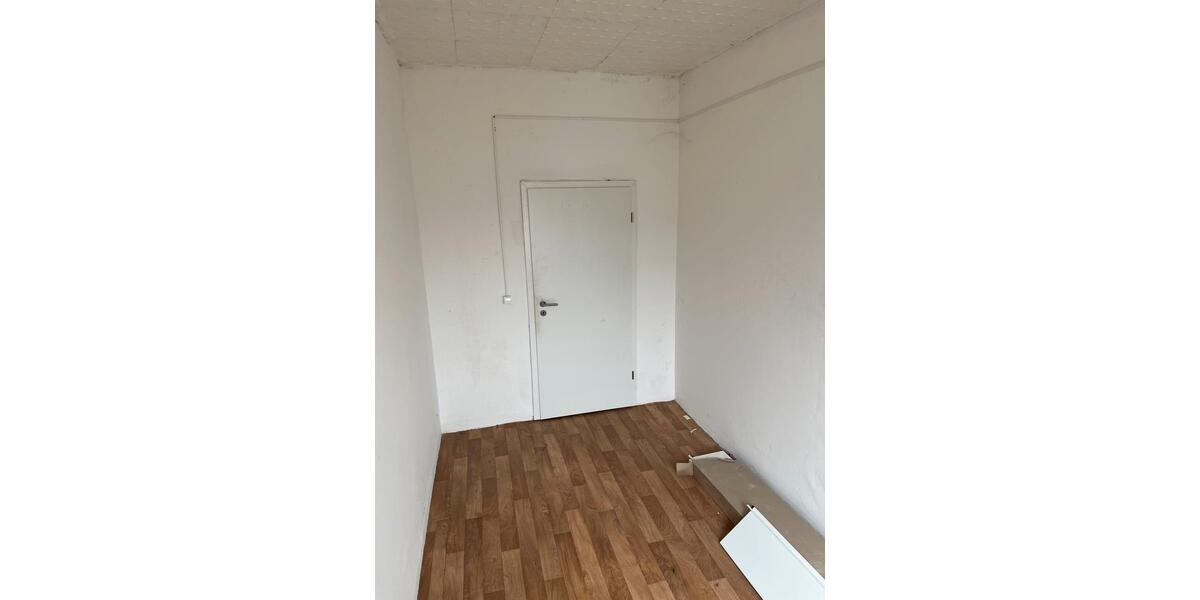 Etagenwohnung Saarbrücken - 1 Zimmer, 35 m&sup2;, 381&euro; | Angebot:25972115