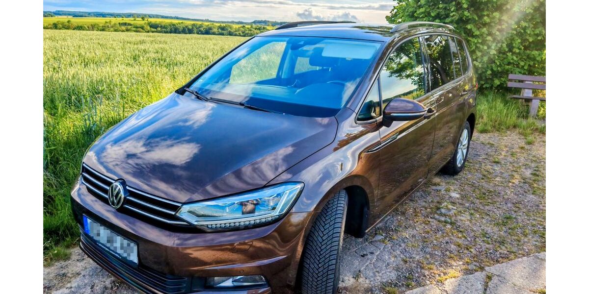 VW Touran 217.809 km 15.900 &euro; Dellfeld 66503