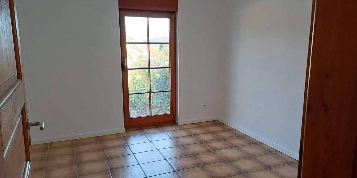 Mehrfamilienhaus, Wohnhaus Sankt Ingbert St. Ingbert - 6 Zimmer, 180 m&sup2;, 645.000&euro; | Angebot:26851769