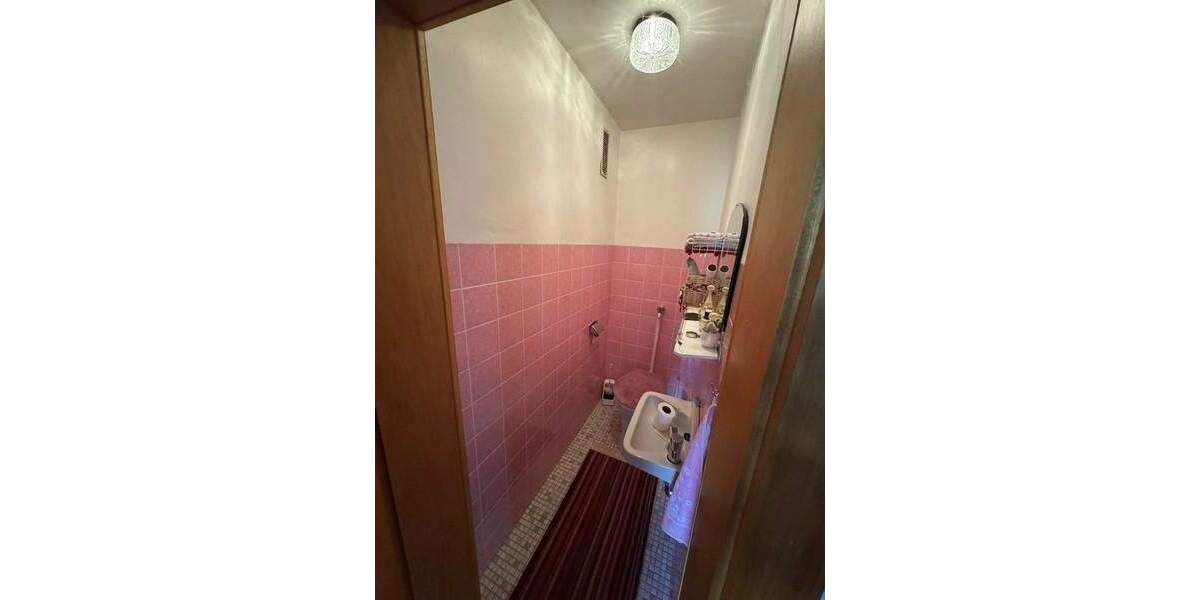 Einfamilienhaus Zweibrücken - 7 Zimmer, 200 m&sup2;, 319.500&euro; | Angebot:25928891