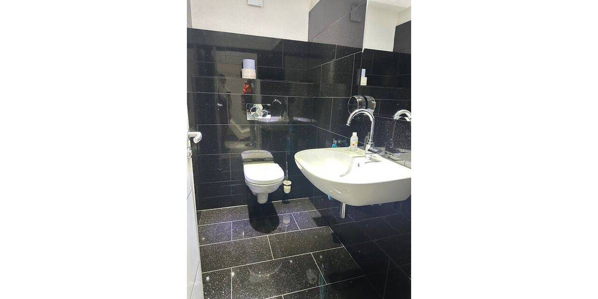 Etagenwohnung Friedrichsthal Bildstock - 5 Zimmer, 150 m&sup2;, 219.900&euro; | Angebot:26243807