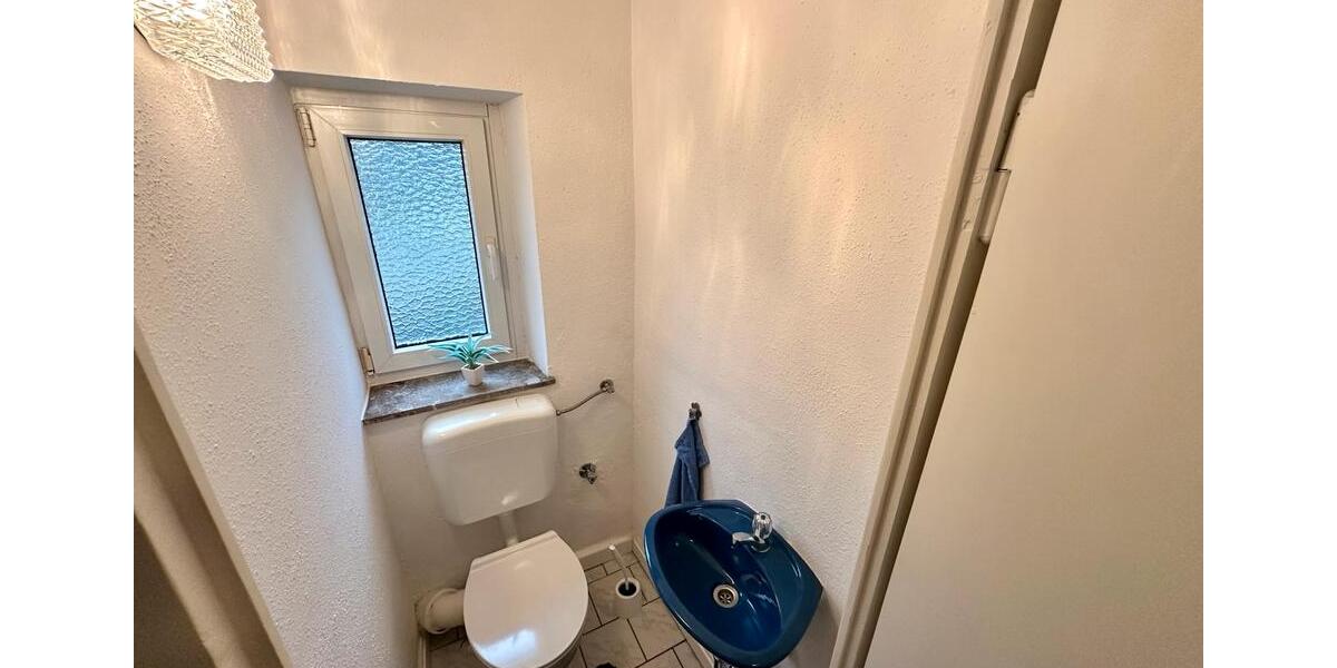 Dachgeschoßwohnung Saarbrücken Malstatt - 2 Zimmer, 71 m&sup2;, 695&euro; | Angebot:25174970