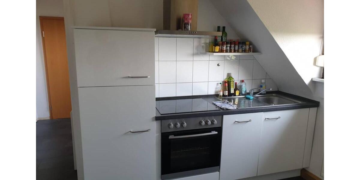 Dachgeschoßwohnung Spiesen-Elversberg Elversberg - 4 Zimmer, 100 m&sup2;, 790&euro; | Angebot:25539823