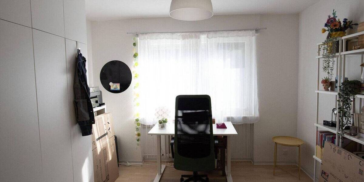 Etagenwohnung Saarbrücken St Johann - 2 Zimmer, 60 m&sup2;, 680&euro; | Angebot:26915835