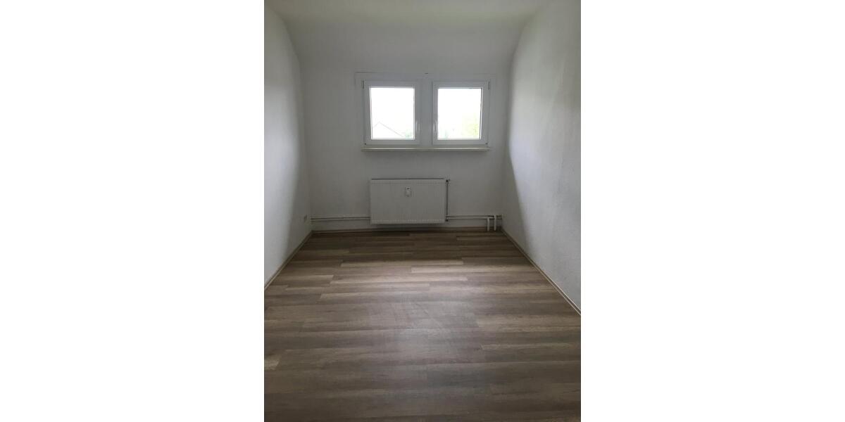 Dachgeschoßwohnung Pirmasens Niedersimten - 4 Zimmer, 420&euro; | Angebot:19220921