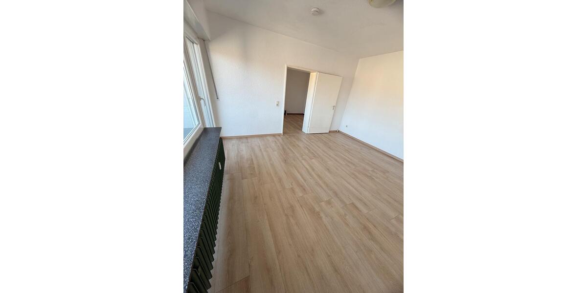 Etagenwohnung Blieskastel - 1 Zimmer, 40 m&sup2;, 240&euro; | Angebot:25722978