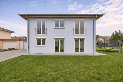 Haus Hauptstuhl - 6 Zimmer, 175 m&sup2;, 485.000&euro; | Angebot:26106200