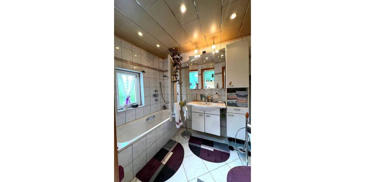 Einfamilienhaus Quierschied - 6 Zimmer, 130 m&sup2;, 165.000&euro; | Angebot:26609029