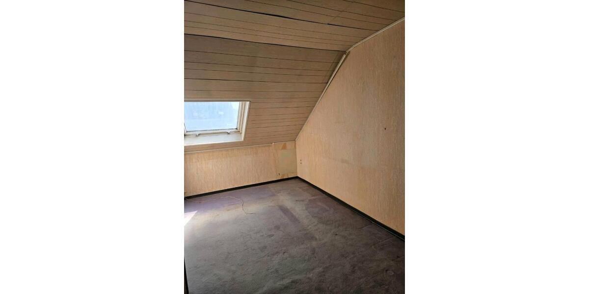 Reihenhaus Tholey - 5 Zimmer, 128 m&sup2;, 220.000&euro; | Angebot:26803559