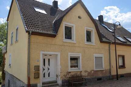 Haus Nanzdietschweiler - 9 Zimmer, 220 m&sup2;, 305.000&euro; | Angebot:25854459