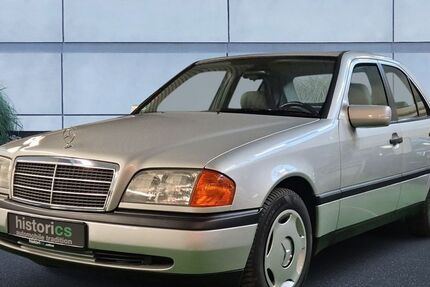 Mercedes-Benz C 180 75.000 km 7.400 &euro; Homburg 66424