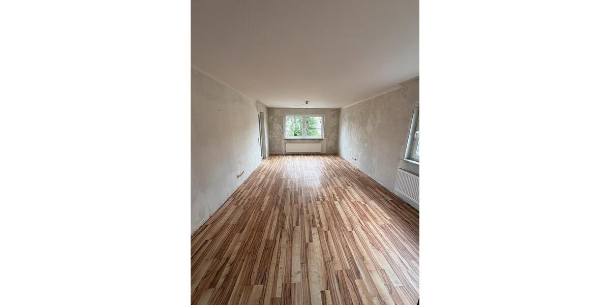 Erdgeschoßwohnung Sulzbach (Saar) - 2 Zimmer, 77 m&sup2;, 580&euro; | Angebot:26213133