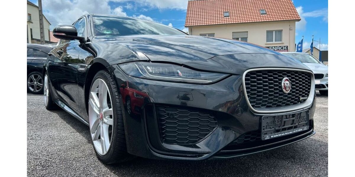 Jaguar XE 129.991 km 17.990 &euro; Saarbrücken 66117