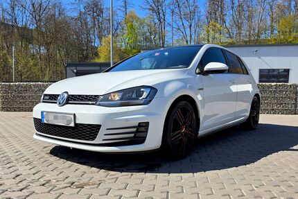 VW Golf 136.060 km 14.990 &euro; Friedrichsthal 66299
