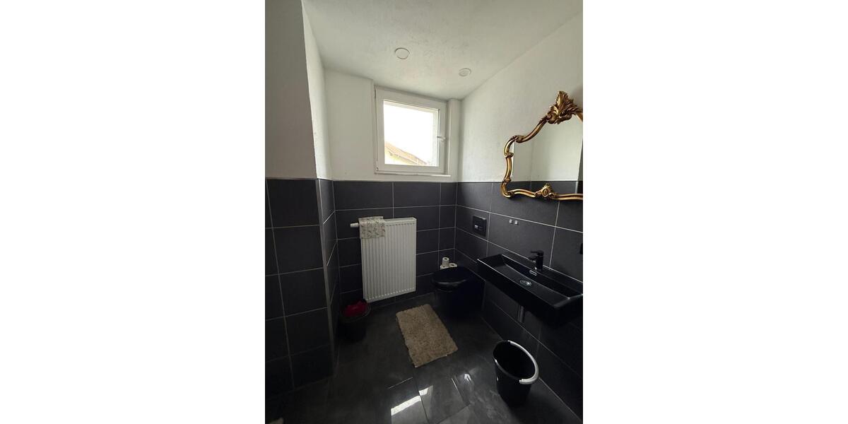 Mehrfamilienhaus, Wohnhaus Neunkirchen - 6 Zimmer, 153 m&sup2;, 299.000&euro; | Angebot:26072951