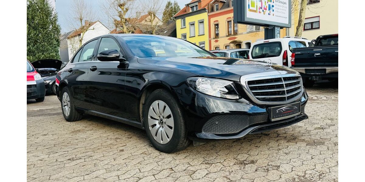 Mercedes-Benz E 200 333.000 km 11.900 &euro; Saarbrücken 66115