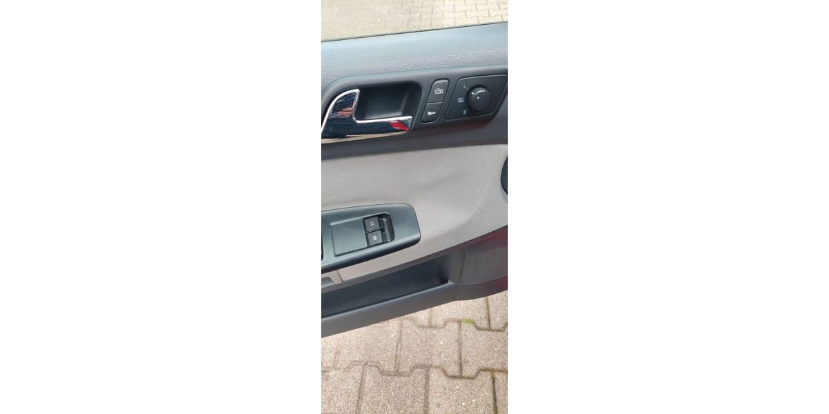 VW Polo 51.425 km 4.300 &euro; Homburg 66424