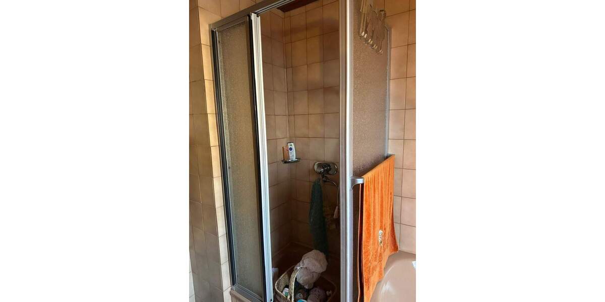 Doppelhaushälfte Schiffweiler - 4 Zimmer, 95 m&sup2;, 119.000&euro; | Angebot:25771661