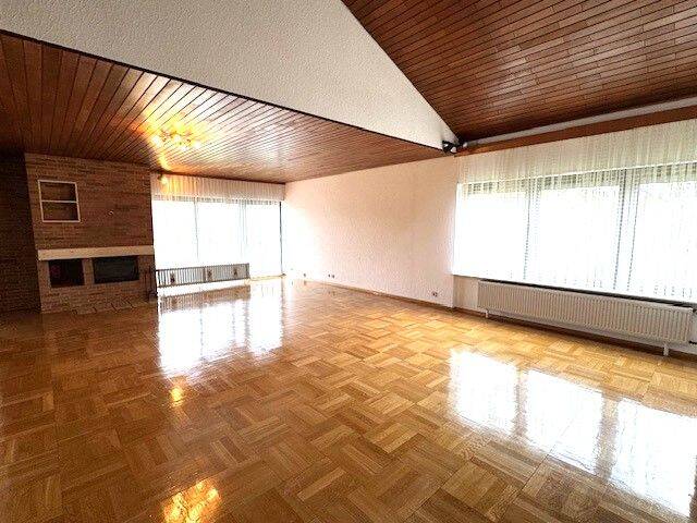 Einfamilienhaus Kusel Bledesbach - 7 Zimmer, 235 m&sup2;, 1.490&euro; | Angebot:25729933