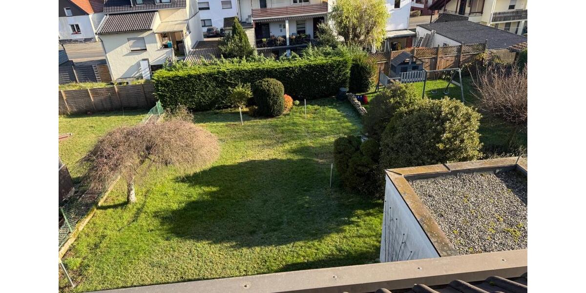 Einfamilienhaus Kirkel - 11 Zimmer, 270 m&sup2;, 445.000&euro; | Angebot:24814296