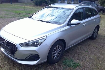 Hyundai i30 128.257 km 9.990 &euro; Landstuhl 66849