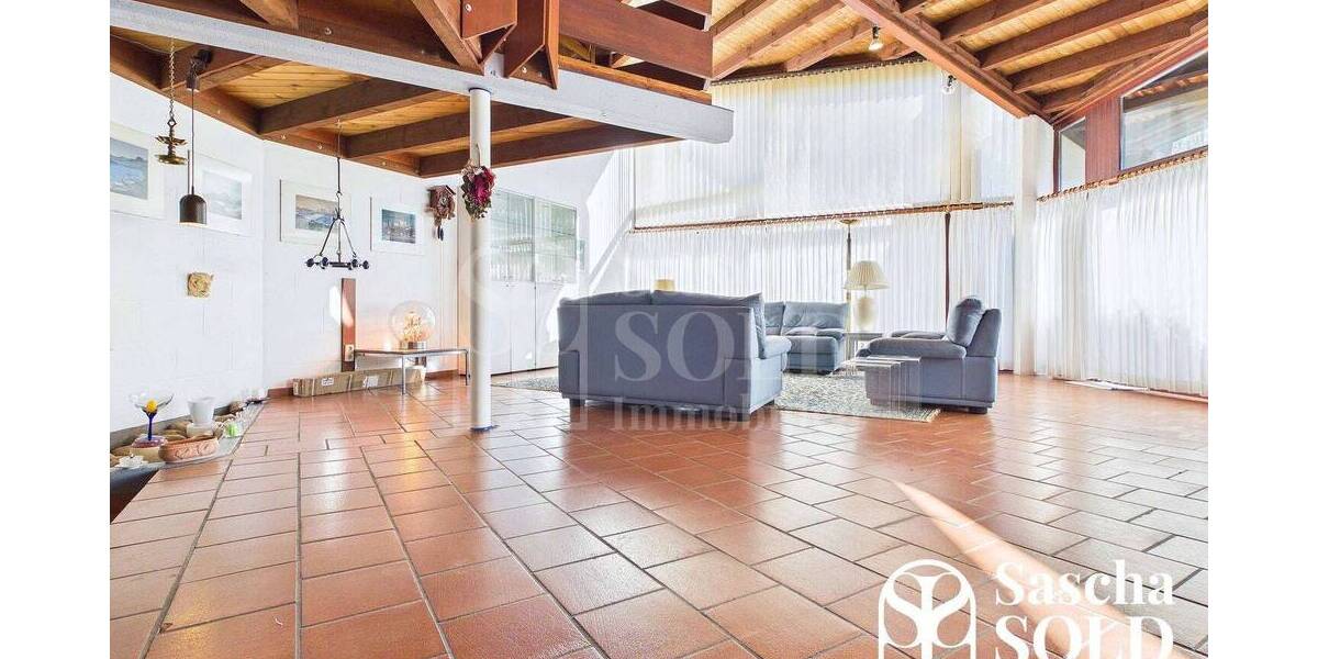 Exklusive Liegenschaft mit Galerie, Terrassen und kreativer Seele in ruhiger Bestlage von Dudweiler - Einfamilienhaus Saarbrücken Dudweiler | Angebot:26095518