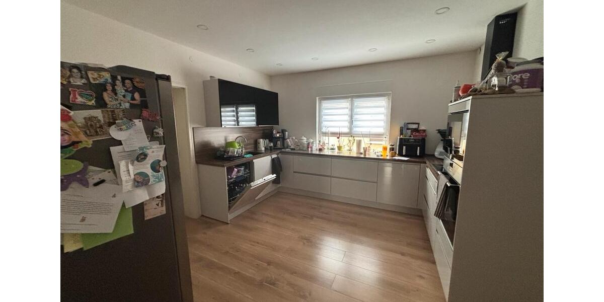 Einfamilienhaus Kirkel - 7 Zimmer, 190 m&sup2;, 390.000&euro; | Angebot:26068288