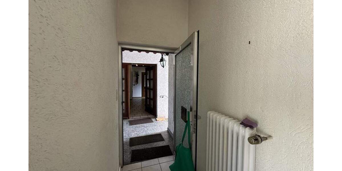 Mehrfamilienhaus, Wohnhaus Merzalben - 8 Zimmer, 255 m&sup2;, 239.000&euro; | Angebot:25821371