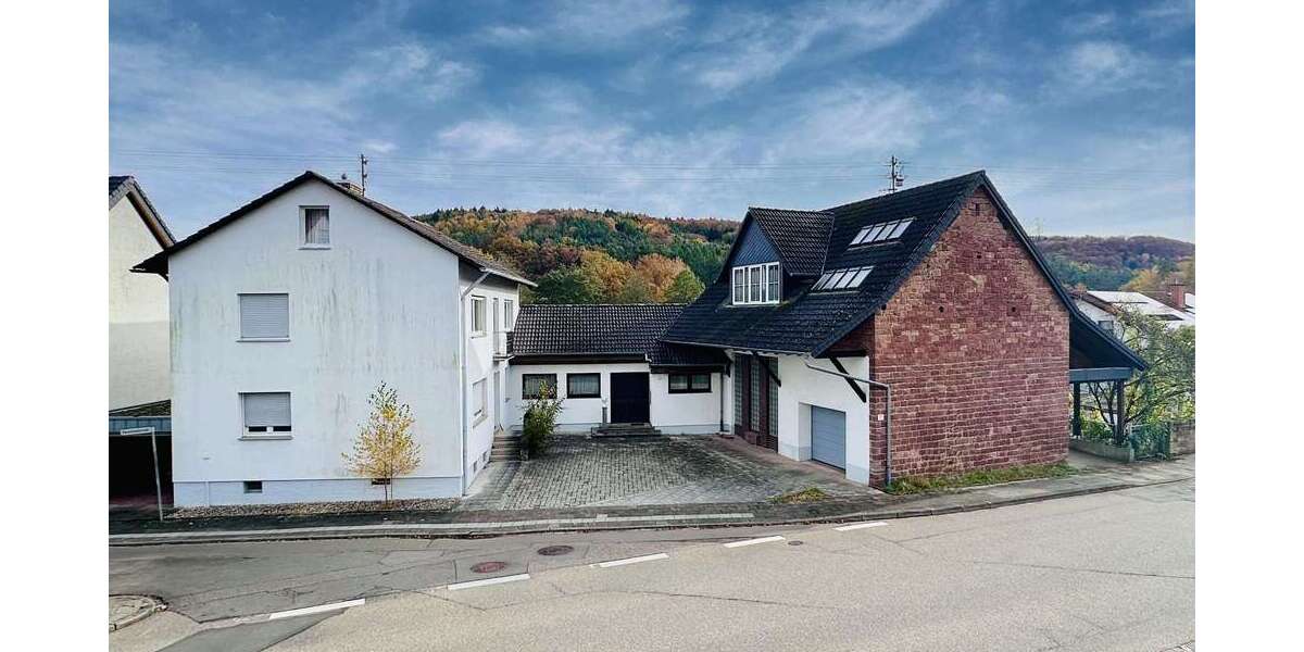 Einfamilienhaus Queidersbach - 11 Zimmer, 369 m&sup2;, 520.000&euro; | Angebot:23595367