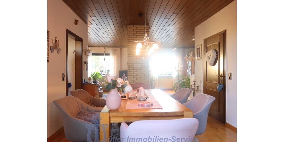 Topgepflegtes 1- bis 2-Familienhaus in Bexbach - Einfamilienhaus Bexbach | Angebot:20764137