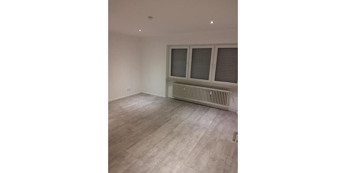 Etagenwohnung Saarbrücken Scheidt - 3 Zimmer, 93 m&sup2;, 650&euro; | Angebot:24148930