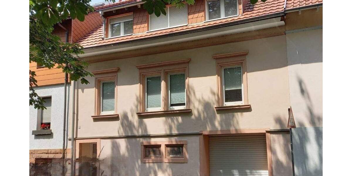 Mehrfamilienhaus, Wohnhaus Sankt Ingbert St. Ingbert - 7 Zimmer, 200 m&sup2;, 329.000&euro; | Angebot:25683917