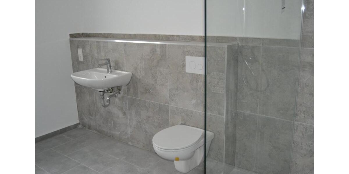 Hochparterre Neunkirchen - 2 Zimmer, 70 m&sup2;, 850&euro; | Angebot:24711666