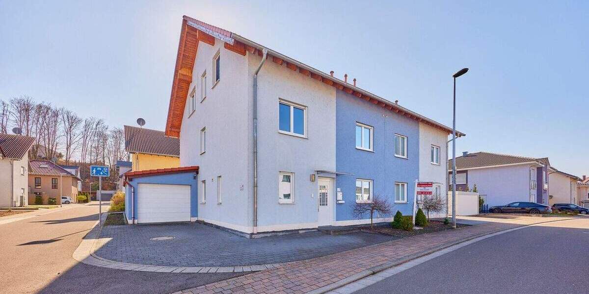 Doppelhaushälfte Weilerbach - 7 Zimmer, 222 m&sup2;, 475.000&euro; | Angebot:25821163