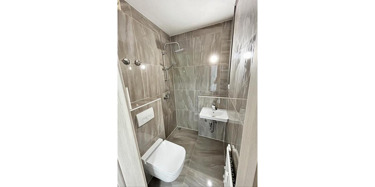 Erdgeschoßwohnung Homburg - 4 Zimmer, 120 m&sup2;, 850&euro; | Angebot:25881914