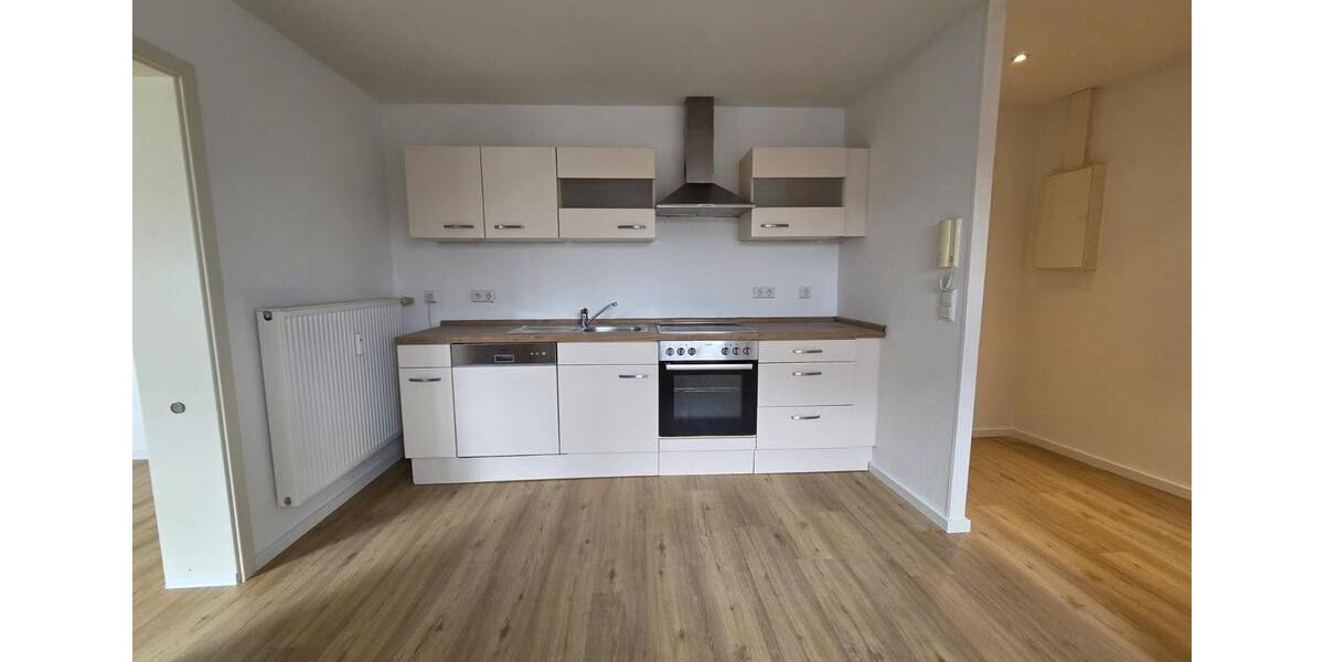 Dachgeschoßwohnung Riegelsberg - 4 Zimmer, 110 m&sup2;, 750&euro; | Angebot:25960878