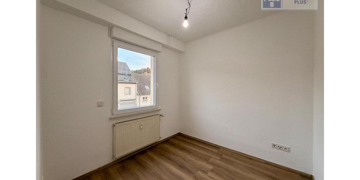 Maisonettenwohnung Homburg - 5.5 Zimmer, 165 m&sup2;, 1.090&euro; | Angebot:25882406